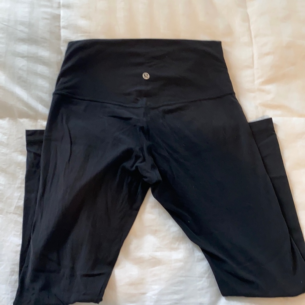 Lululemon Align 25” size 8